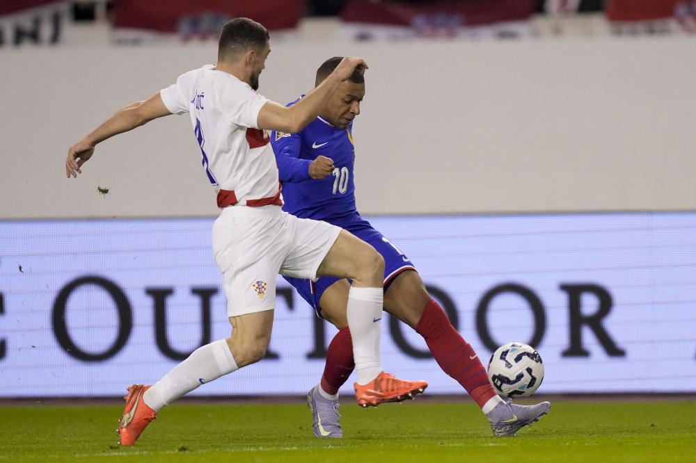 欧洲杯进入百日倒计时，多队提前集训